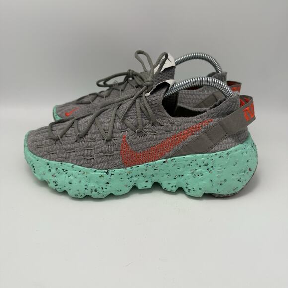 Nike Space Hippie 04 Green Glow Mens CZ6398-020 Clean No Box Size 6.5 EUC - Picture 4 of 9